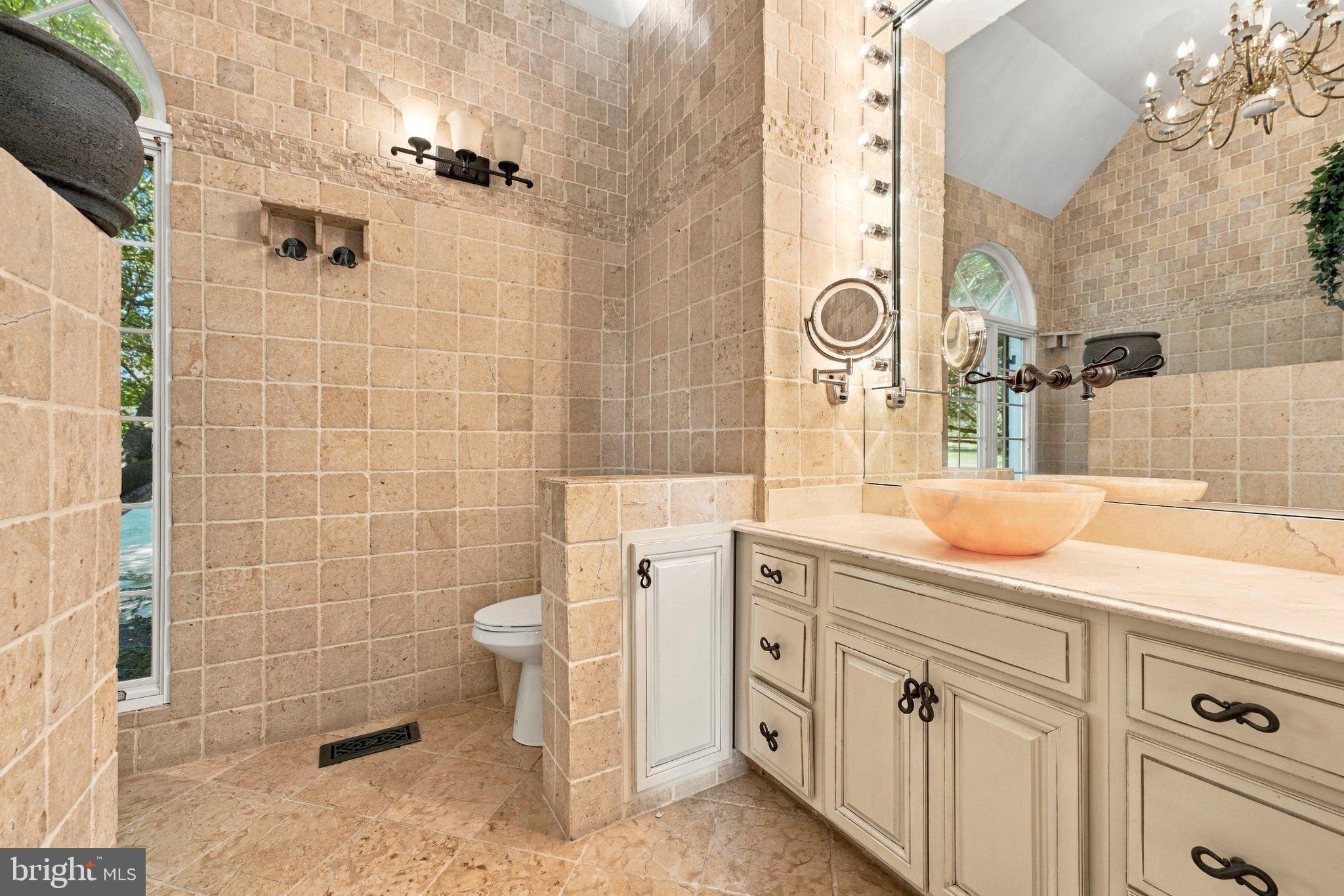 22330 Sam Fred Road Middleburg, VA 20117 - Photo 10 of 70 Gallery Image 10