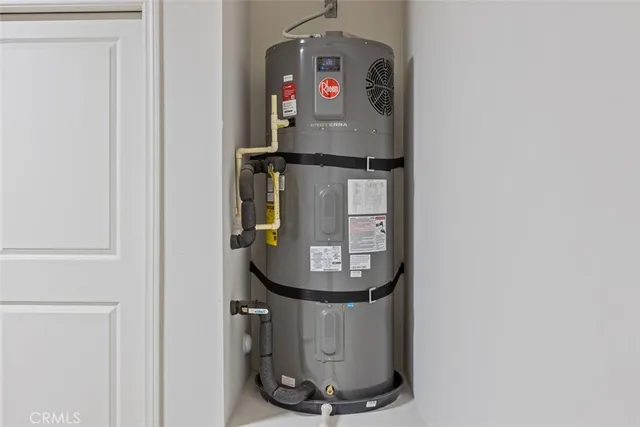 $785,990 | 27341 Denali Court, Corona, CA 92883