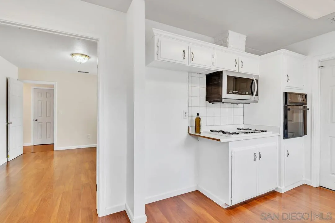 8529 Big Rock Road Santee, CA 92071 - Photo 7 of 35 Gallery Image 7