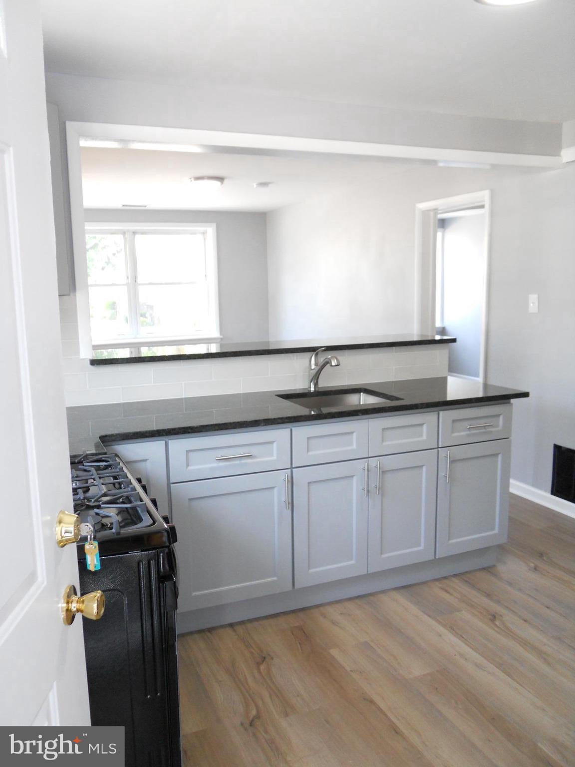 146 North Eagle Road Havertown, PA 19083 - Photo 2 of 14