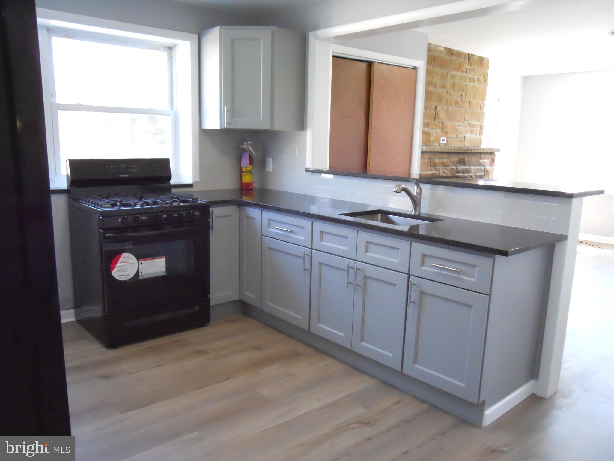 146 North Eagle Road Havertown, PA 19083 - Photo 3 of 14