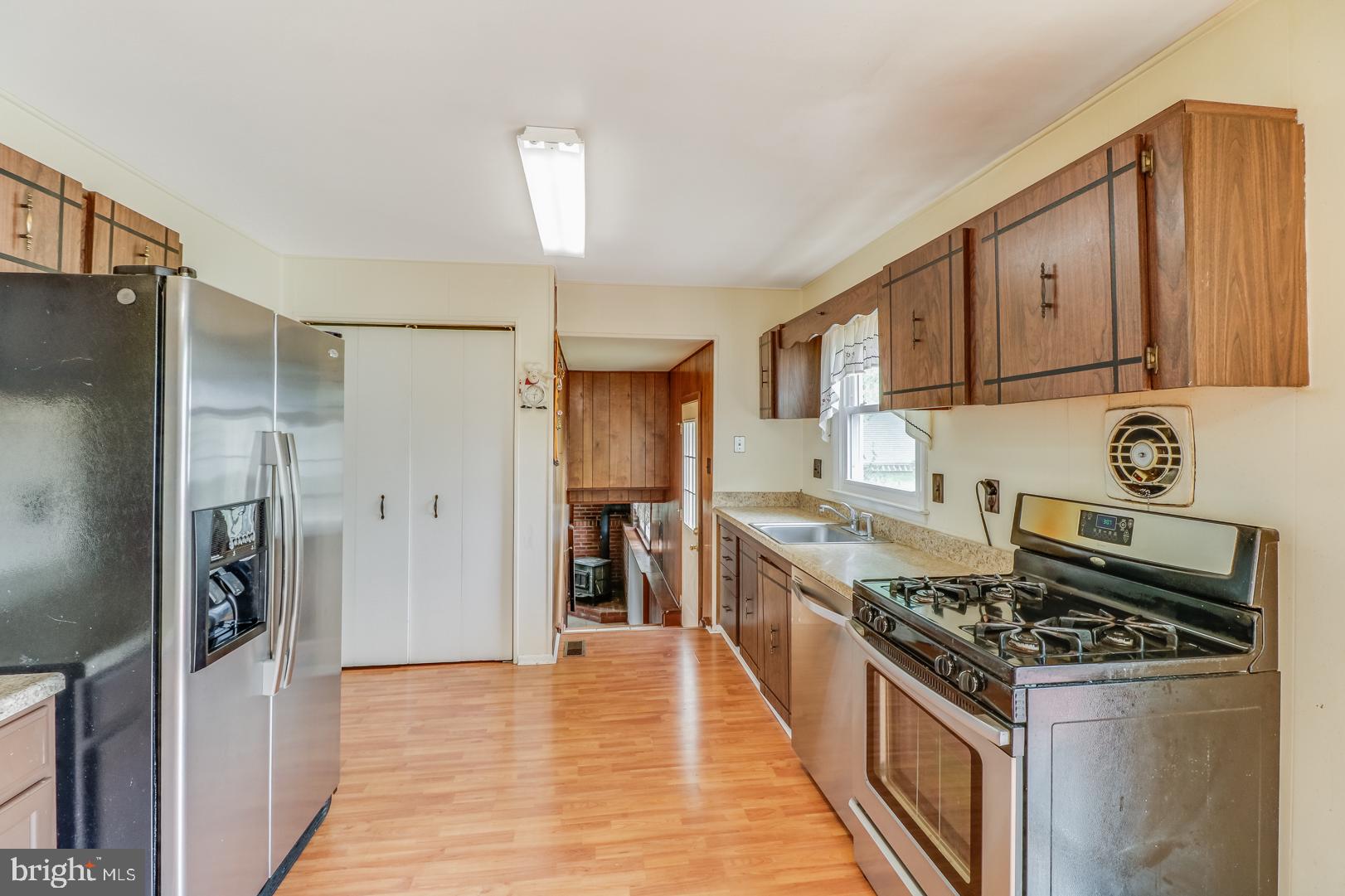 706 Manfield Road Newark, DE 19713 - Photo 7 of 17