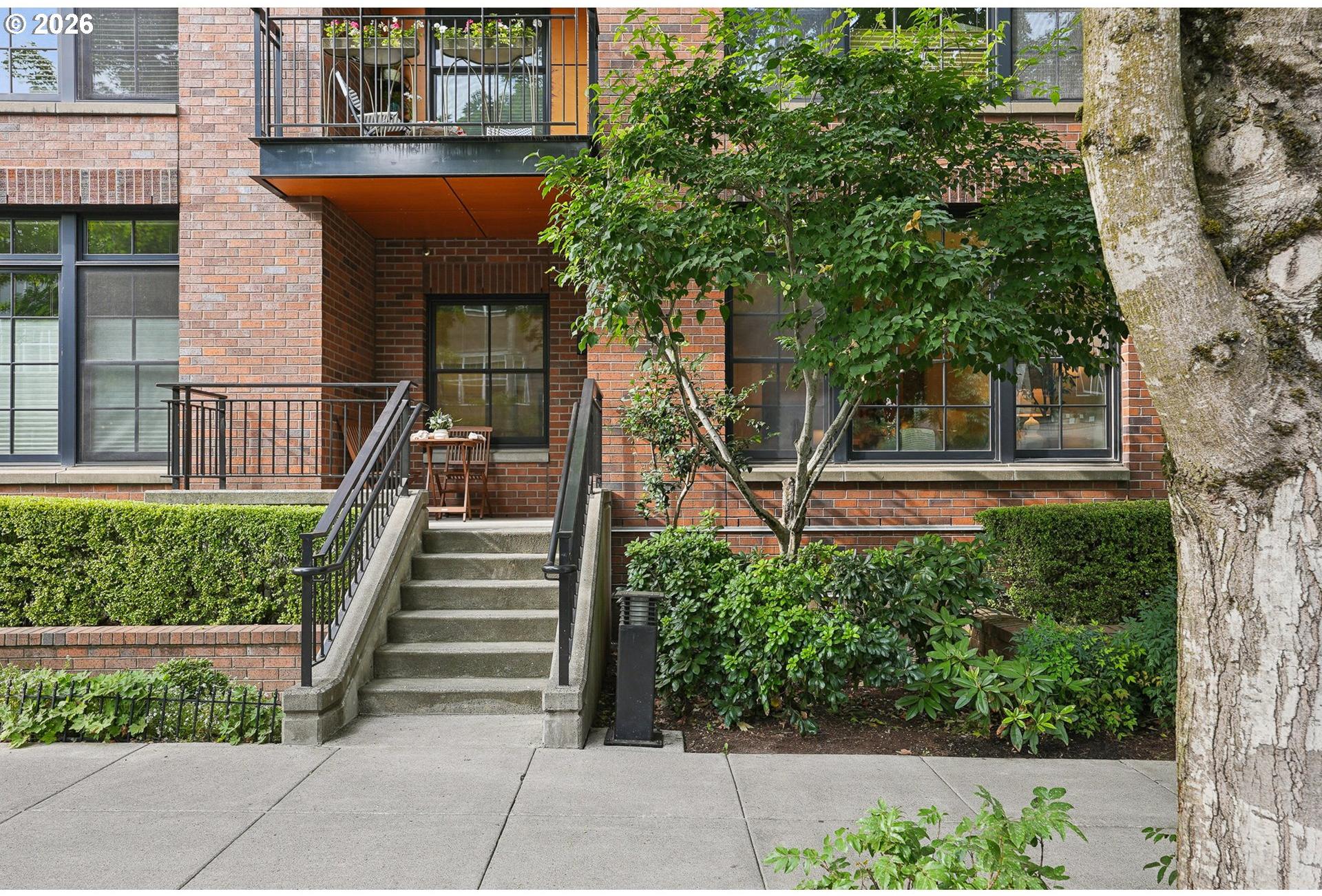 2335 Northwest Raleigh Street, Unit 105 Portland, OR 97210 - Photo 1 of 31 Gallery Image 1