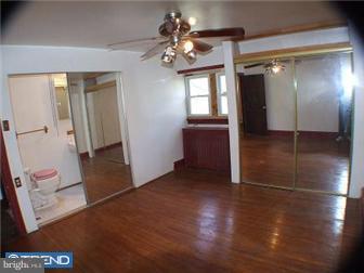 247 Richfield Road Upper Darby, PA 19082 - Photo 5 of 10