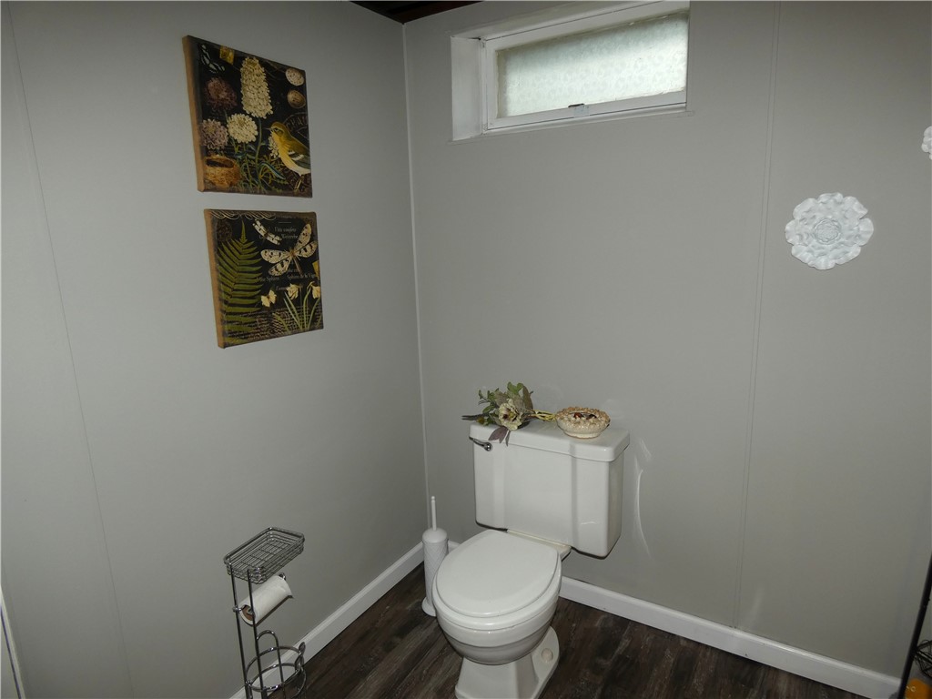 1004 Elmgrove Road Gates, NY 14624 - Photo 38 of 50