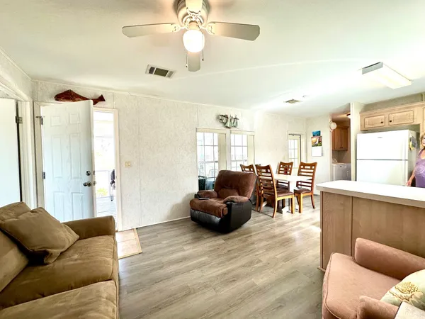 $229,900 | 1180 Chokoloskee Drive, Unit 32, Chokoloskee, FL 34138
