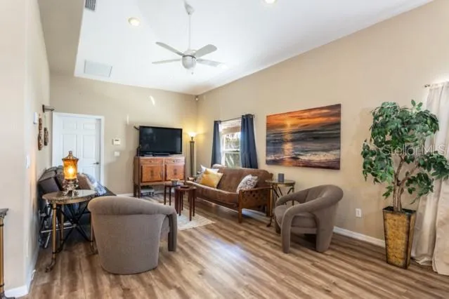 $2,800 | 497 Grandview Avenue, Ormond Beach, FL 32176