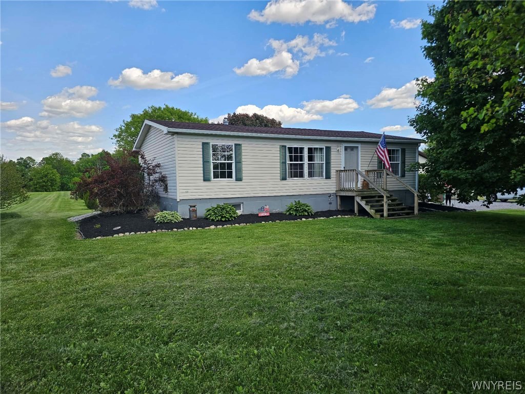 1163 Perry Road Covington, NY 14525 - Photo 1 of 41