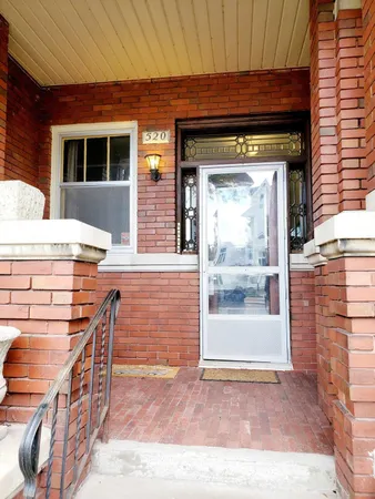 $1,600 | 520 State Street, Unit C, St. Joseph, MI 49085