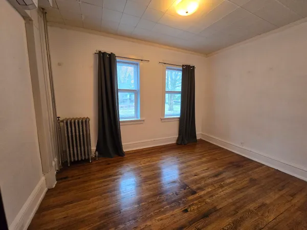 $1,600 | 520 State Street, Unit C, St. Joseph, MI 49085
