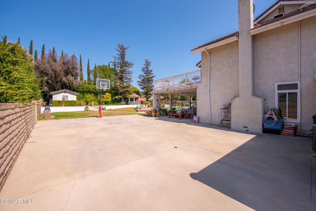 410 Sinaloa Road Simi Valley, CA 93065 - Photo 39 of 41