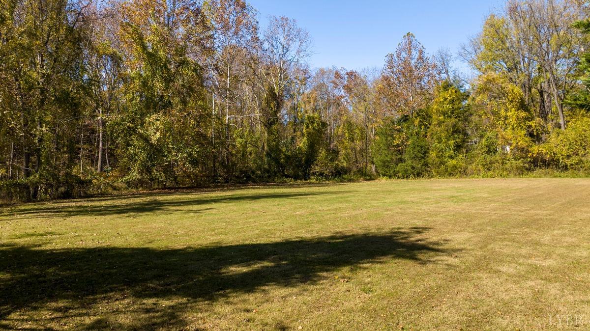 2812 Link Road Lynchburg, VA 24503 - Photo 57 of 65 a view of an ocean and beach