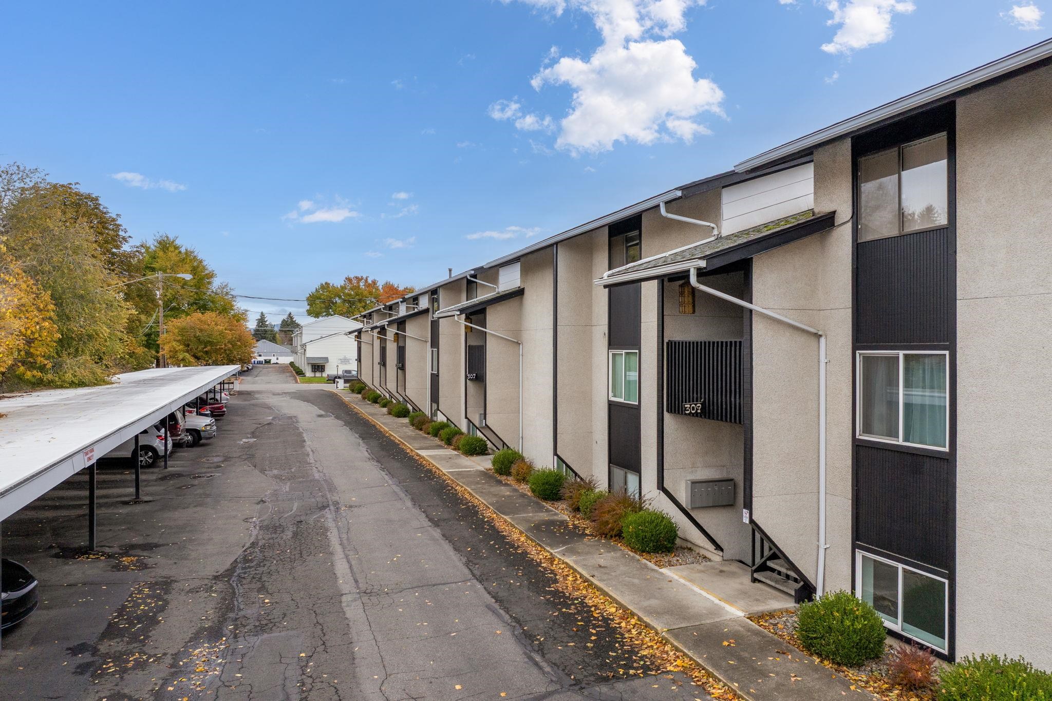 309 North Raymond Road, Unit 24 Spokane Valley, WA 99206 - Photo 27 of 33