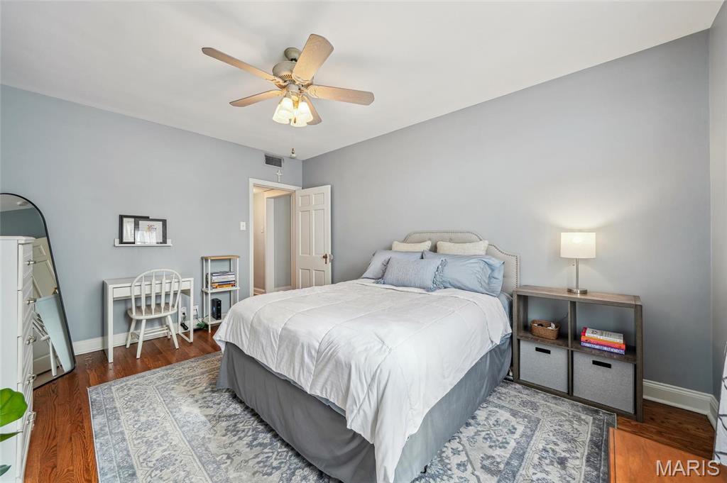 921 South Hanley Road, Unit F Clayton, MO 63105 - Photo 18 of 20