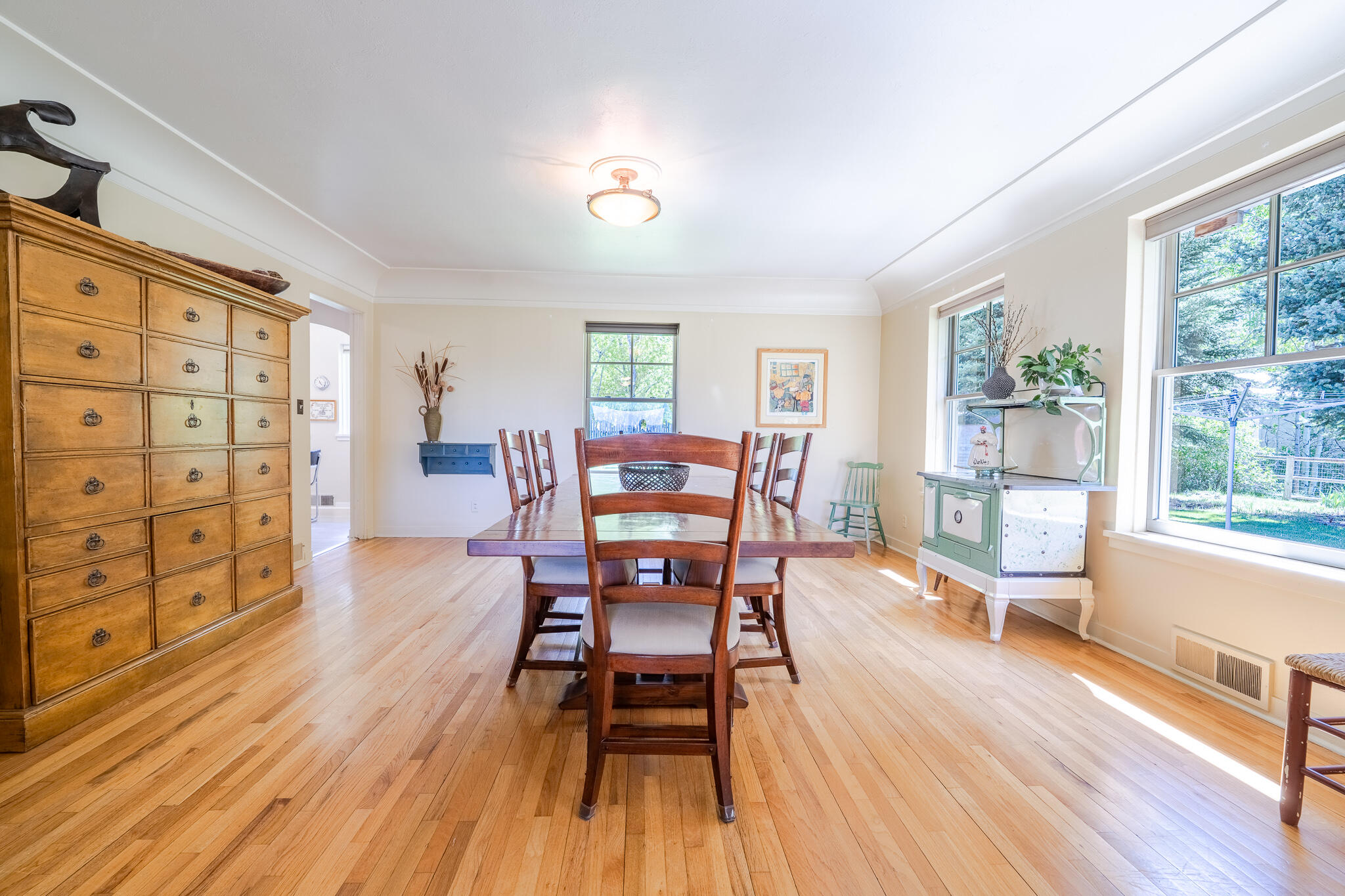 544 East Fork Road Blaine County, ID 83333 - Photo 7 of 40 Spacious Dining