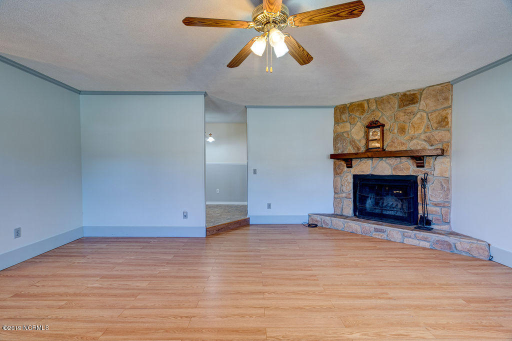 7802 Raintree Road Wilmington, NC 28411 - Photo 6 of 20 DSC00127_8_9