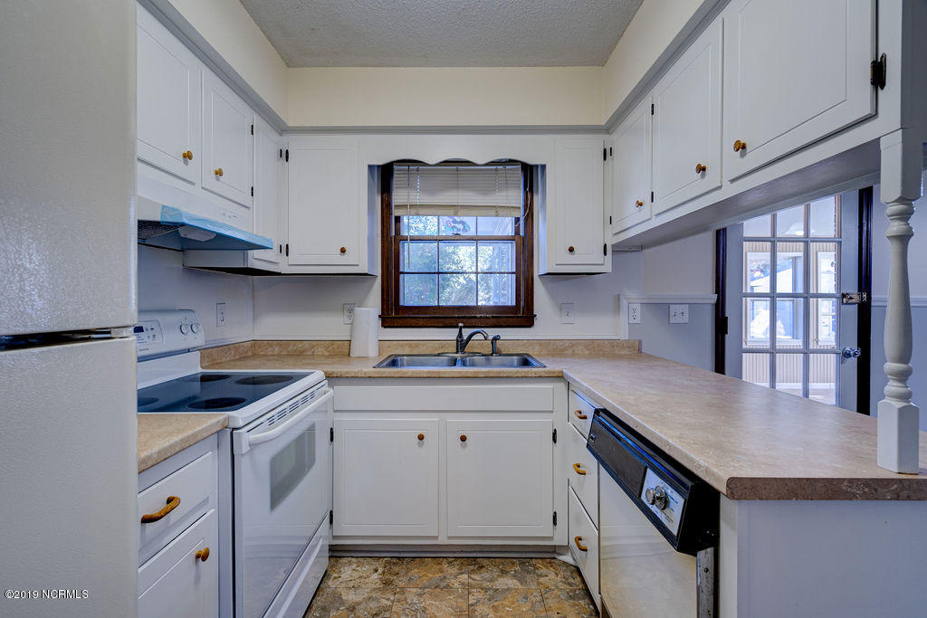 7802 Raintree Road Wilmington, NC 28411 - Photo 7 of 20 DSC00145_6_7