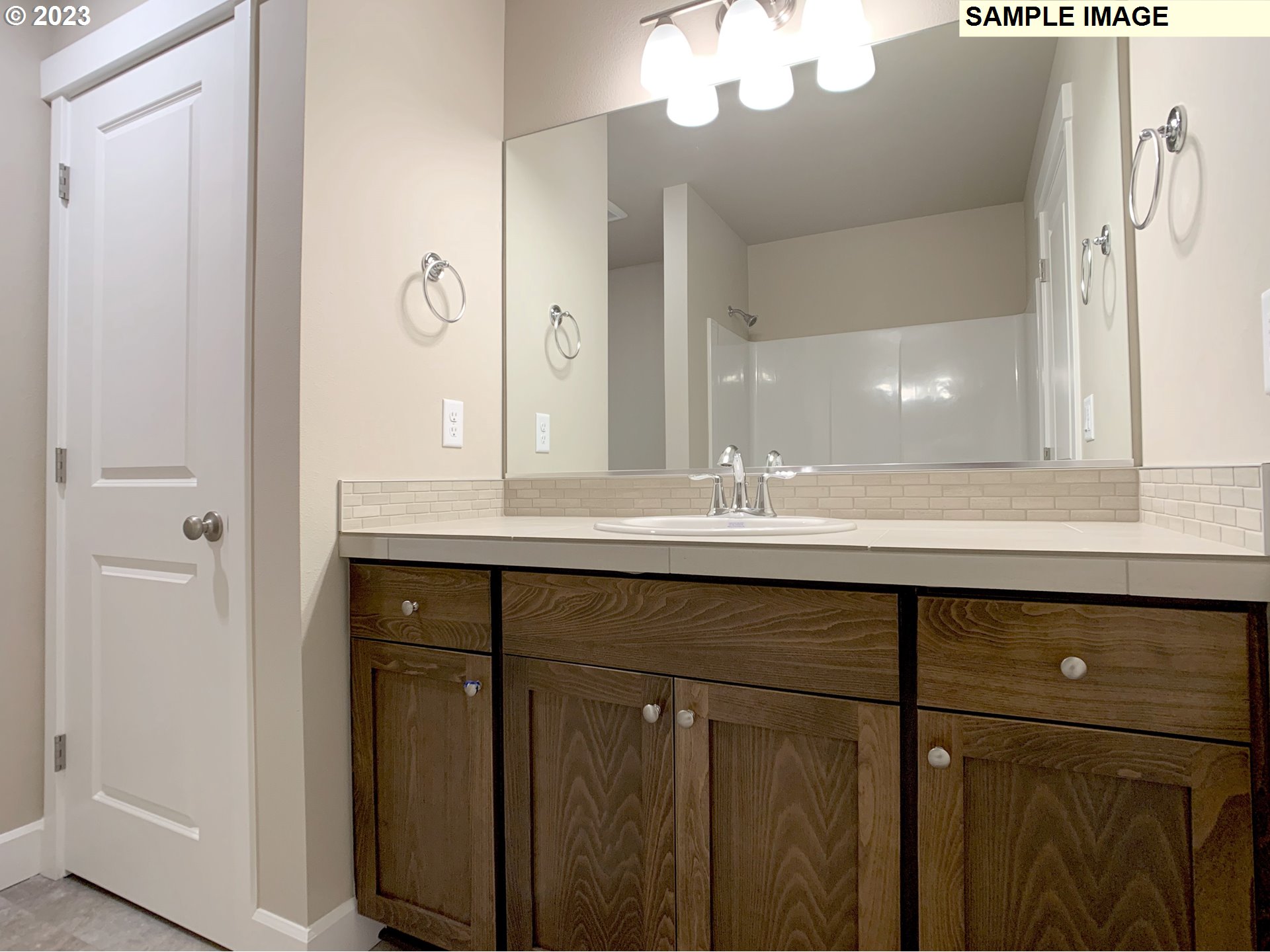 591 East Rosa Avenue Hermiston, OR 97838 - Photo 29 of 30 Gallery Image 29