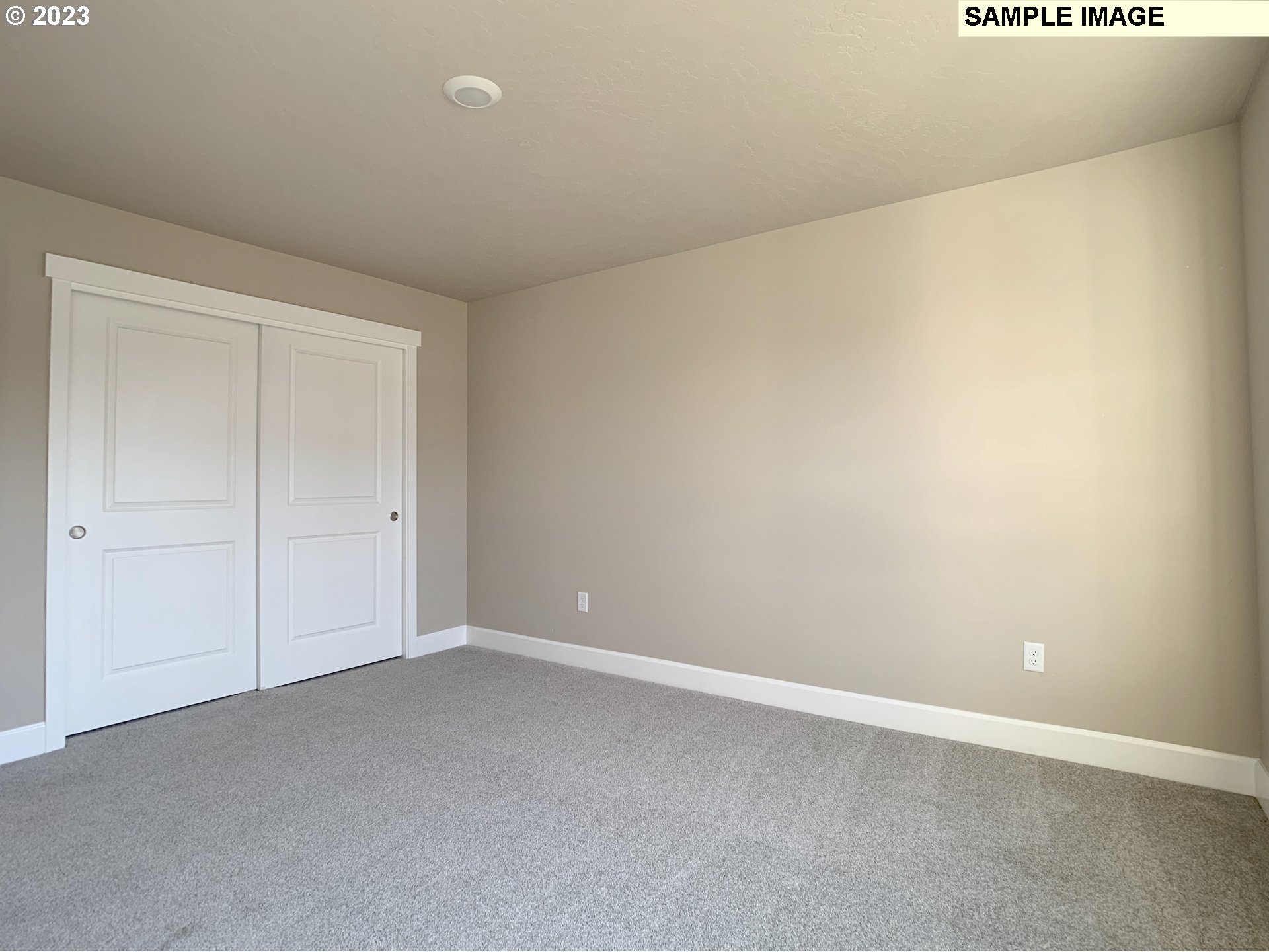 591 East Rosa Avenue Hermiston, OR 97838 - Photo 5 of 30 Gallery Image 5