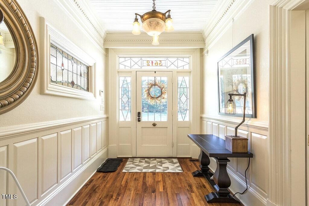 5612 Cabe Ford Road Durham, NC 27705 - Photo 7 of 42 a view of a interior of house