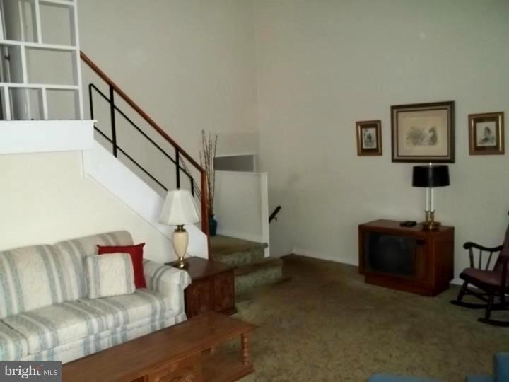 415 W Road Ridley Park, PA 19078 - Photo 7 of 15 Living Room