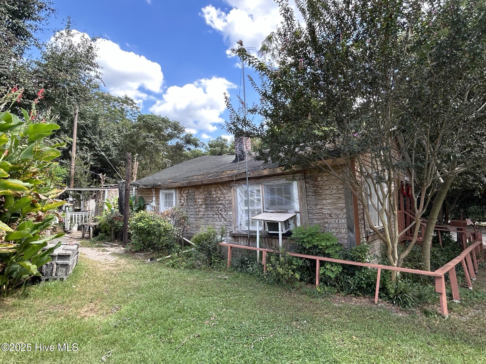 13241 Highland Road Laurinburg, NC 28352 - Photo 13 of 17 Side View