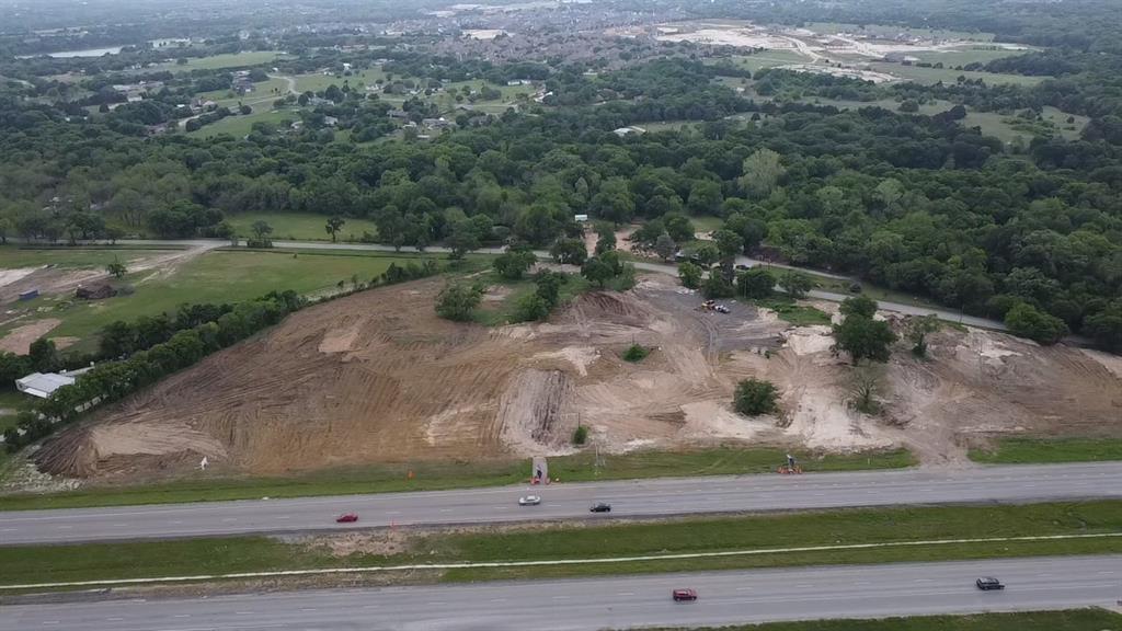 3232 Highway 287 Midlothian, TX 76065 - Photo 2 of 11 an aerial view of a yard