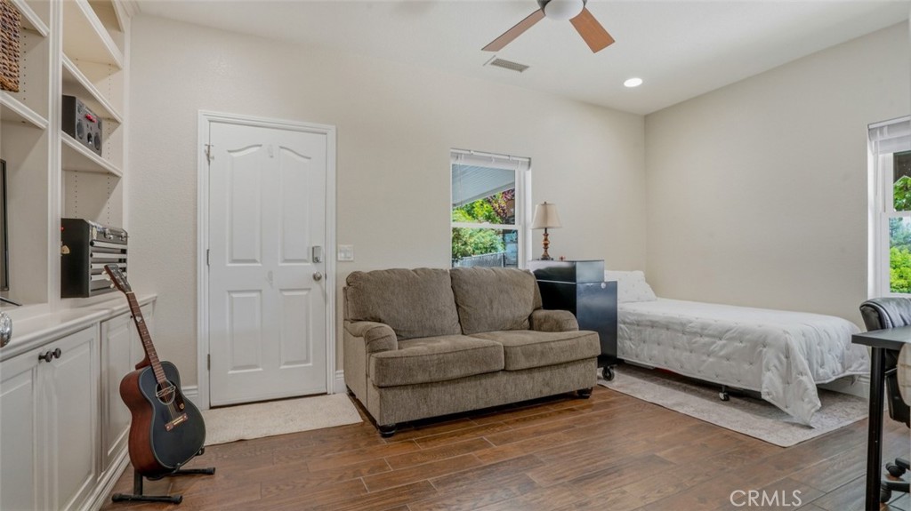 16025 Perry Heights Drive Riverside, CA 92504 - Photo 86 of 105 Bedroom