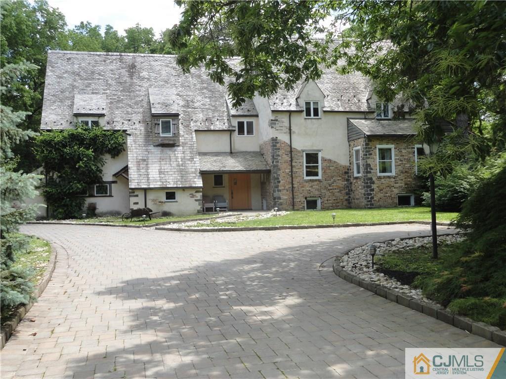 40 Fresh Ponds Road East Brunswick, NJ 08816 - Photo 1 of 25 Gallery Image 1