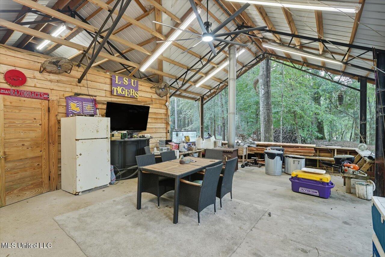 378 Robert Bush Road Pinola, MS 39149 - Photo 52 of 77 51-378 Robert Bush Rd _ Home Tours MS