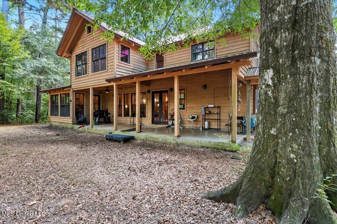 378 Robert Bush Road Pinola, MS 39149 - Photo 8 of 77 53-378 Robert Bush Rd _ Home Tours MS