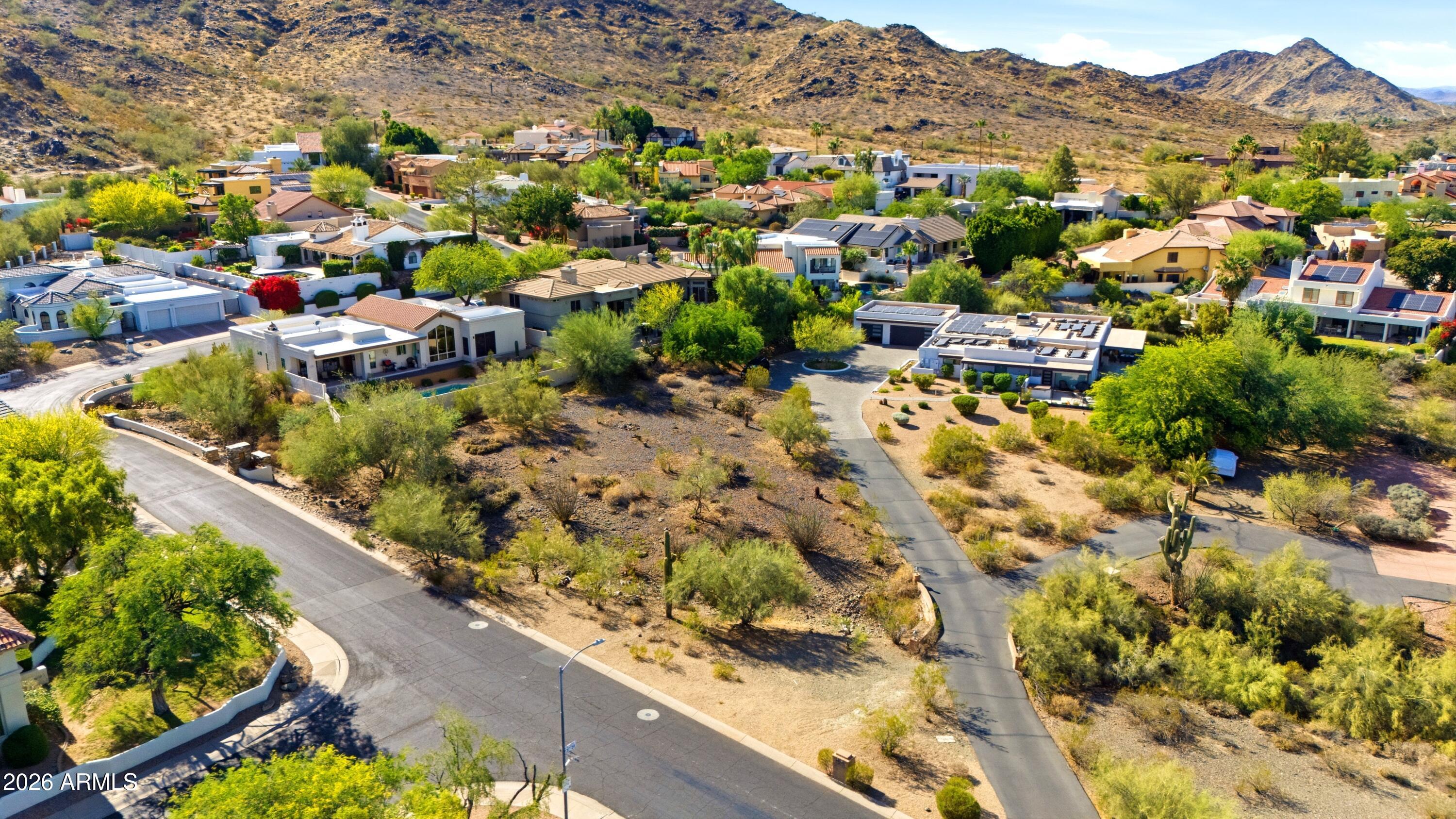 2260 East Mountain View Road Phoenix, AZ 85028 - Photo 18 of 27 2260_E_Mountain_View_Rd_15