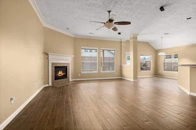 $3,300 | 19830 Broadhead Manor Drive, Spring, TX 77379