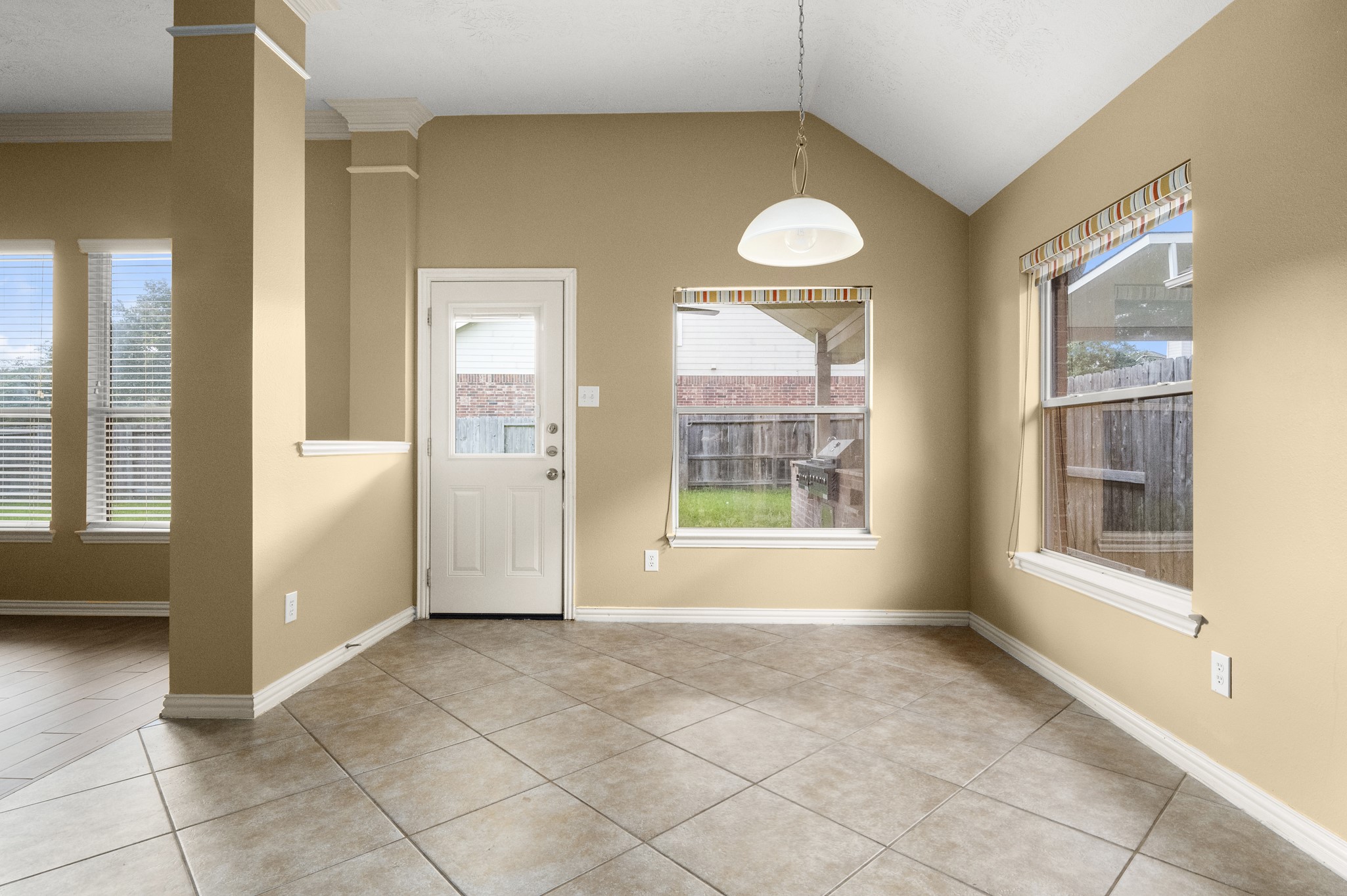 19830 Broadhead Manor Drive Spring, TX 77379 - Photo 17 of 36