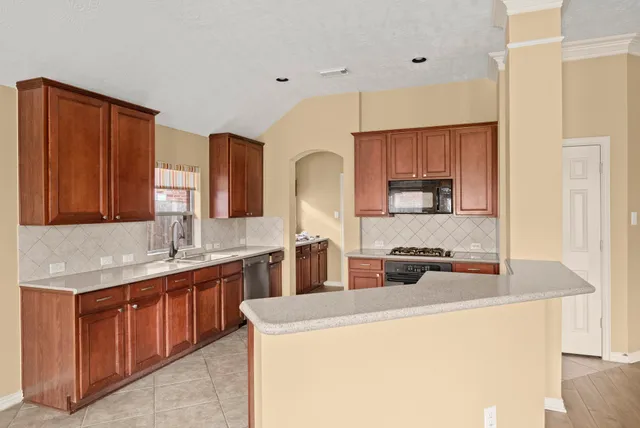 $3,300 | 19830 Broadhead Manor Drive, Spring, TX 77379