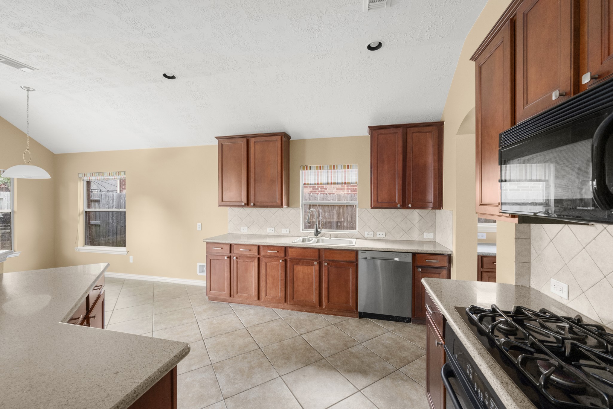 19830 Broadhead Manor Drive Spring, TX 77379 - Photo 22 of 36