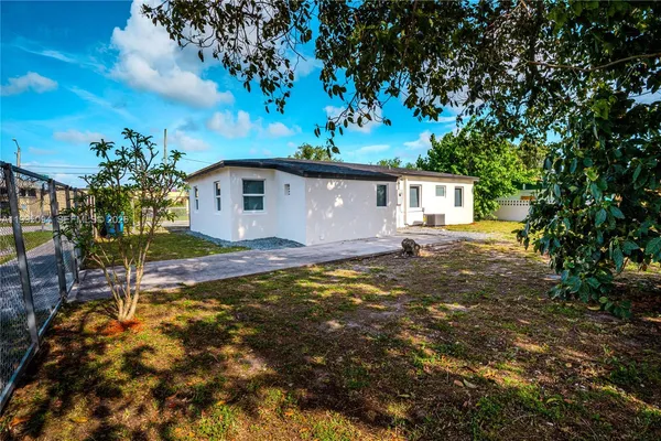 $599,000 | 16050 Northwest 27th Court, Miami Gardens, FL 33054