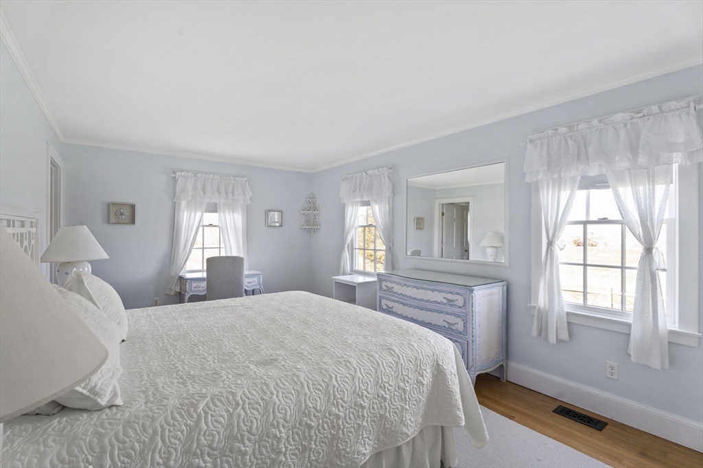23 Beetle Swamp Road Edgartown, MA 02539 - Photo 22 of 40