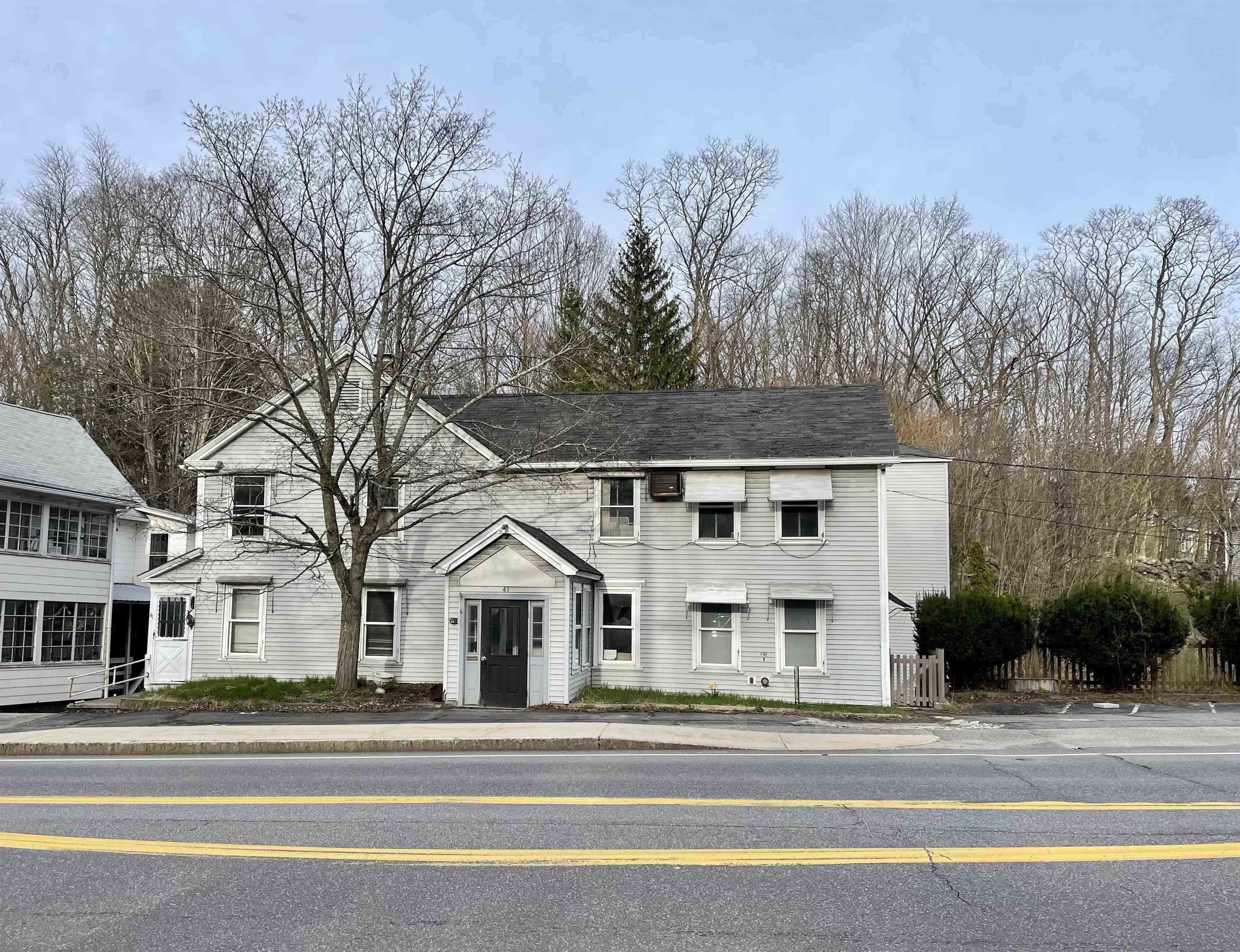 41 Exeter Road Newmarket, NH 03857 - Photo 1 of 1