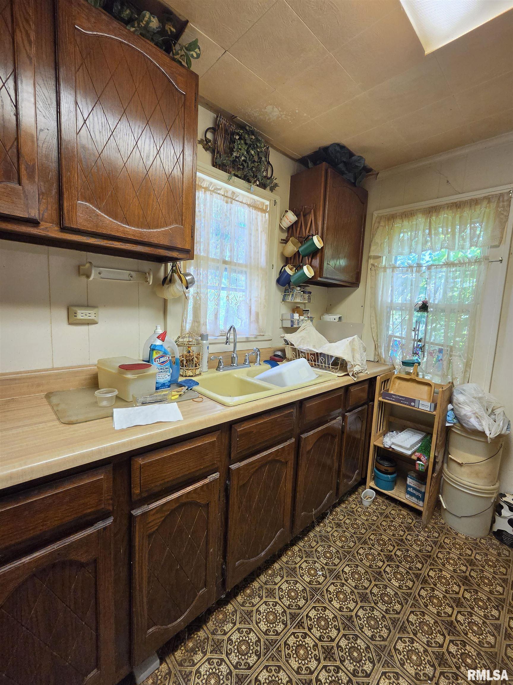 216 Ripper Street South Pekin, IL 61564 - Photo 12 of 24