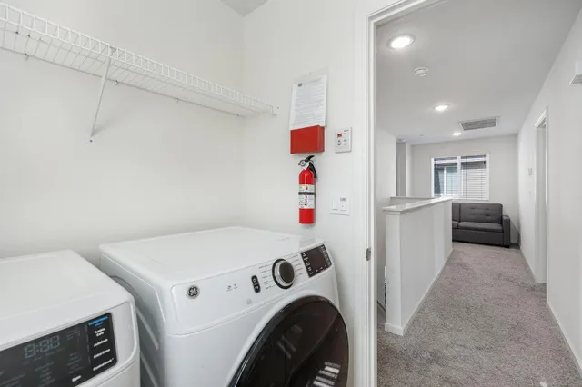 $433,000 | 712 North Bliss Lane, Clovis, CA 93611