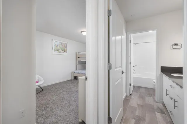 $433,000 | 712 North Bliss Lane, Clovis, CA 93611