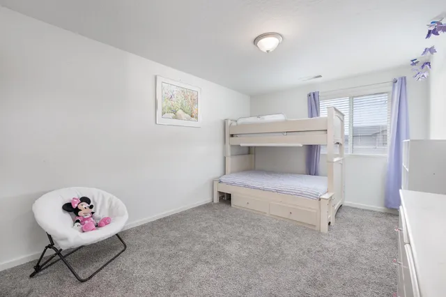 $433,000 | 712 North Bliss Lane, Clovis, CA 93611