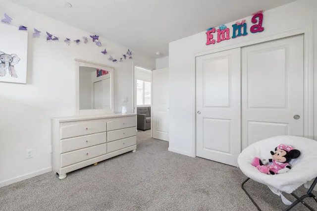 $433,000 | 712 North Bliss Lane, Clovis, CA 93611