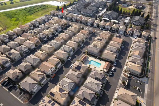 $433,000 | 712 North Bliss Lane, Clovis, CA 93611