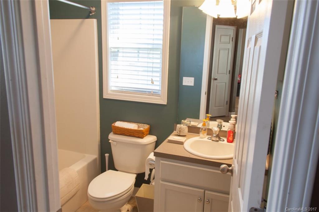 297 Eagle Creek Road Clover, SC 29710 - Photo 11 of 15 Gallery Image 11