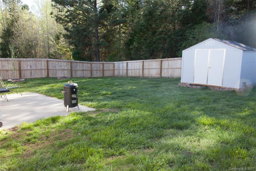 297 Eagle Creek Road Clover, SC 29710 - Photo 12 of 15 Gallery Image 12