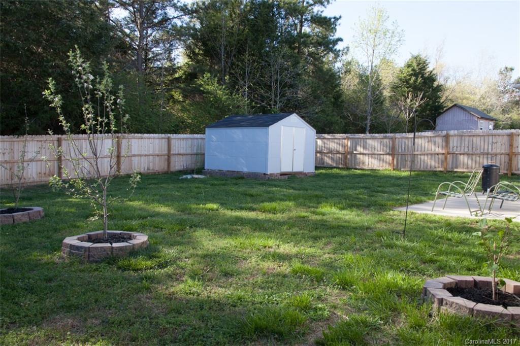 297 Eagle Creek Road Clover, SC 29710 - Photo 13 of 15 Gallery Image 13