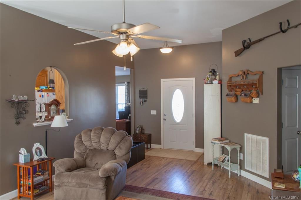 297 Eagle Creek Road Clover, SC 29710 - Photo 3 of 15 Gallery Image 3