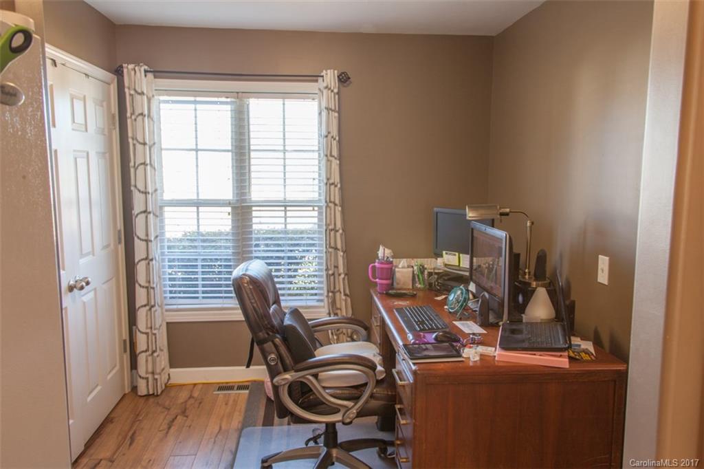 297 Eagle Creek Road Clover, SC 29710 - Photo 5 of 15 Gallery Image 5